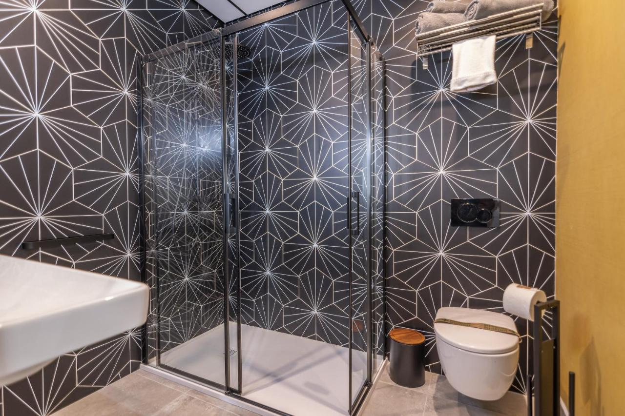 Trajano Premium Estudios By H Ayamonte Exterior photo